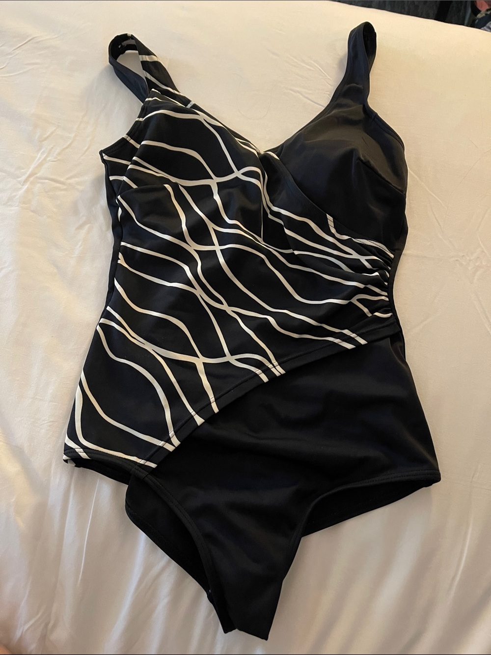 Black One-Piece Swimsuit with White Wave Print Panel
